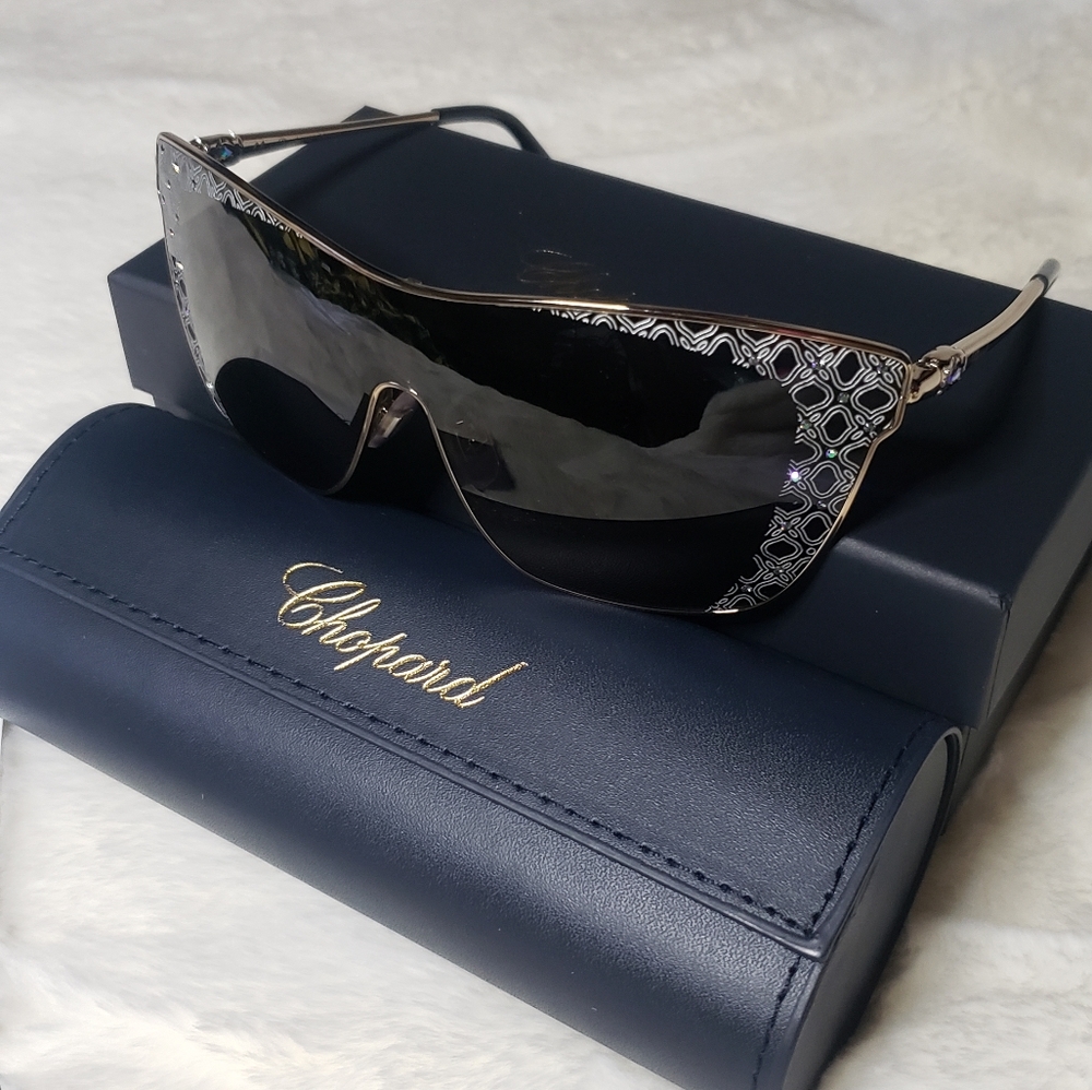 🆕️🕶Chopard- RARE Sunglasses - Picture 10 of 12
